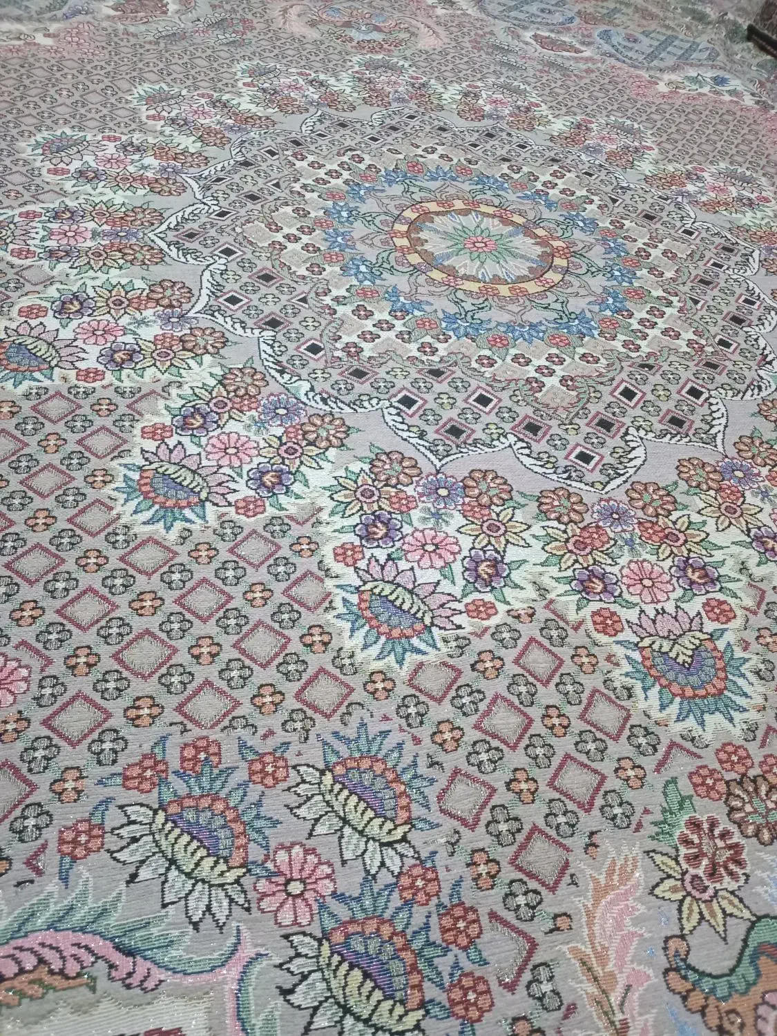 روفرشی گل ابریشمی|روفرشی|زنجان, |دیوار