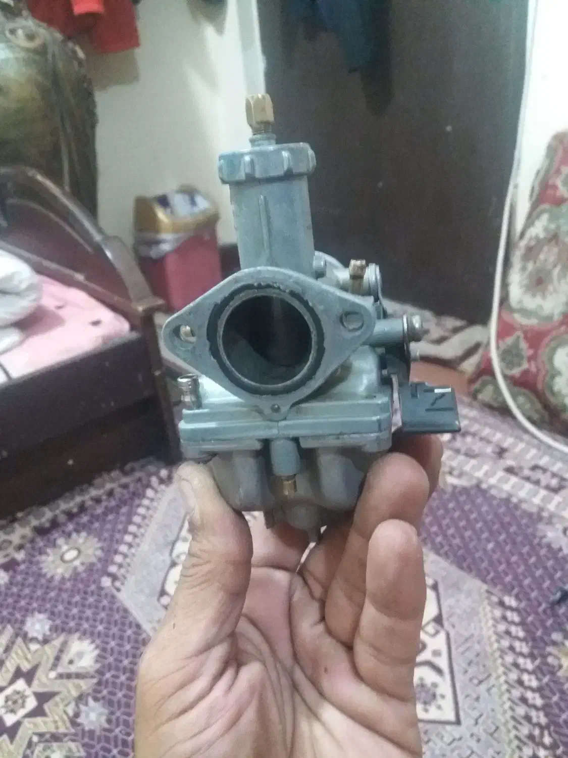 فروش لوازم موتورسیکلت کاربراتور اگزوز سویچ وغیره|قطعات یدکی و لوازم جانبی|اهواز, بیست متری شهرداری|دیوار