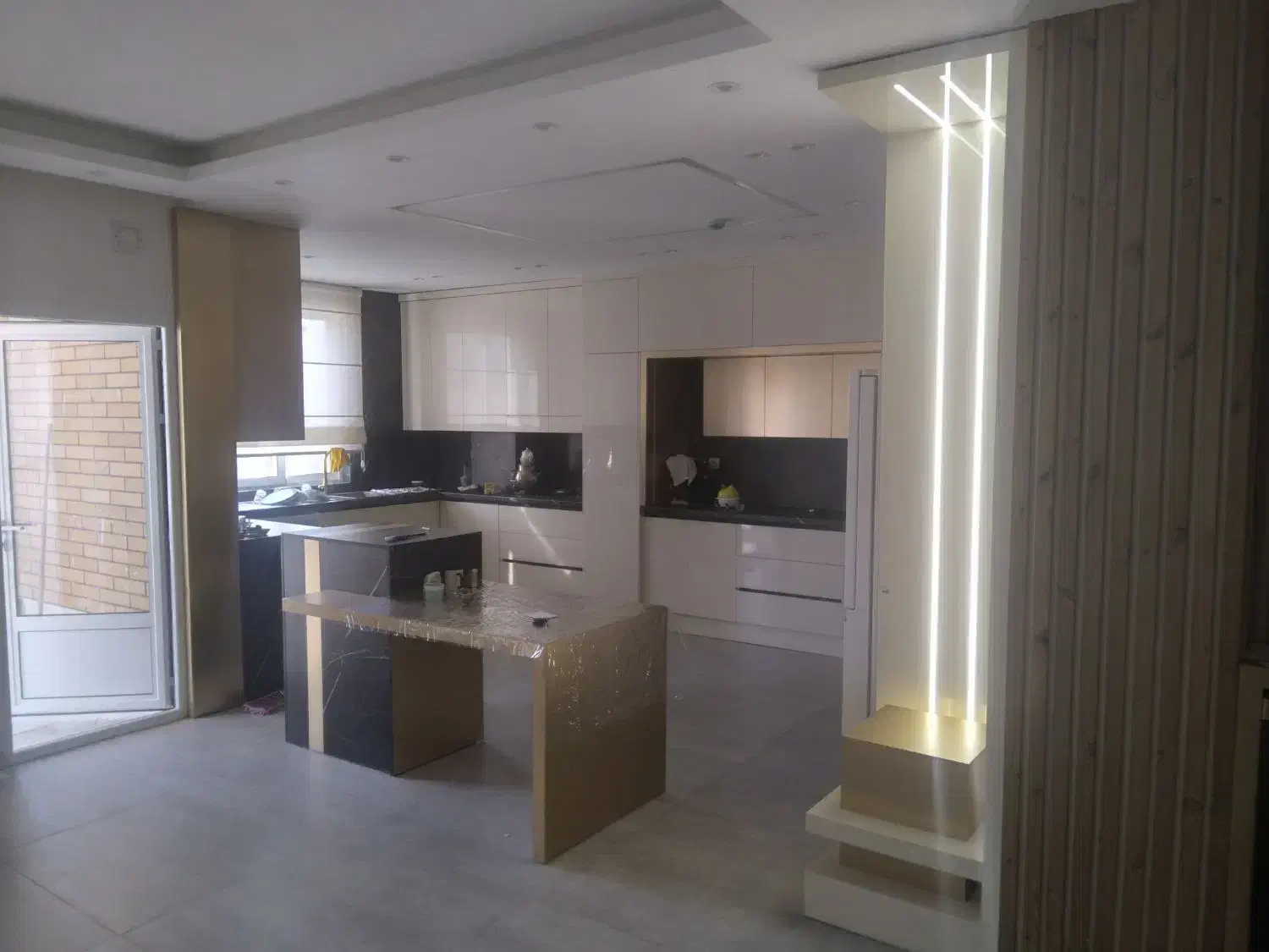 نصب کابینت MDF،کمد دیواری،میز تی وی|خدمات پیشه و مهارت|کاشان, زیدی|دیوار