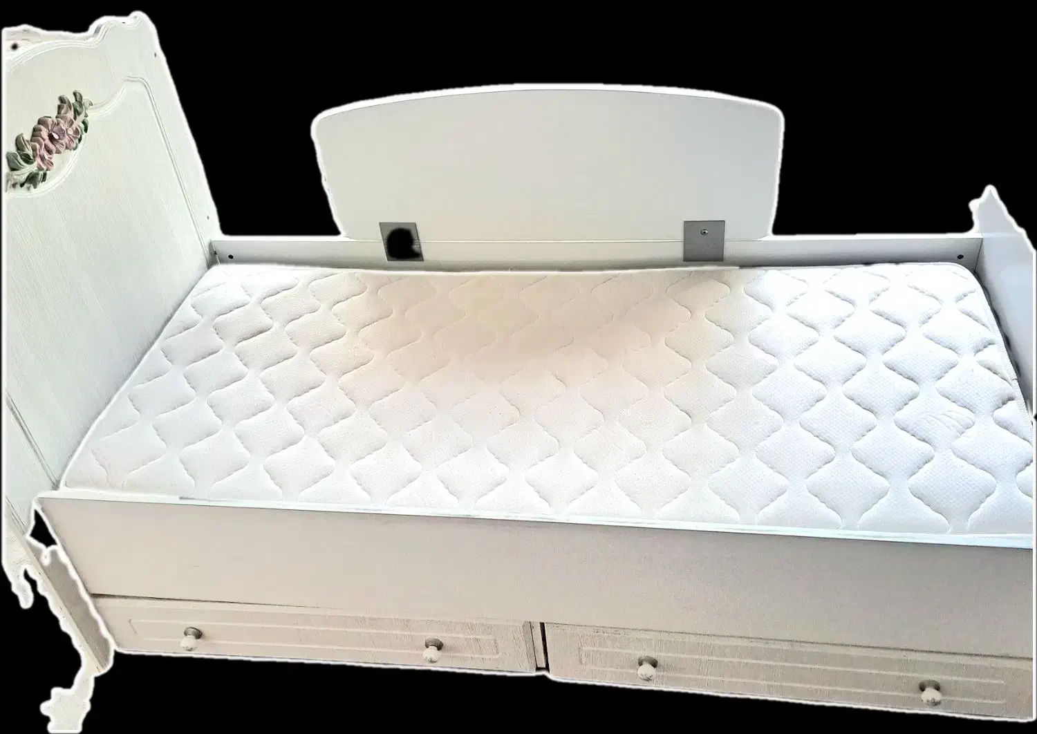 تخت بچه صندلی ودوچرخه|اسباب و اثاث بچه|زیباکنار, |دیوار