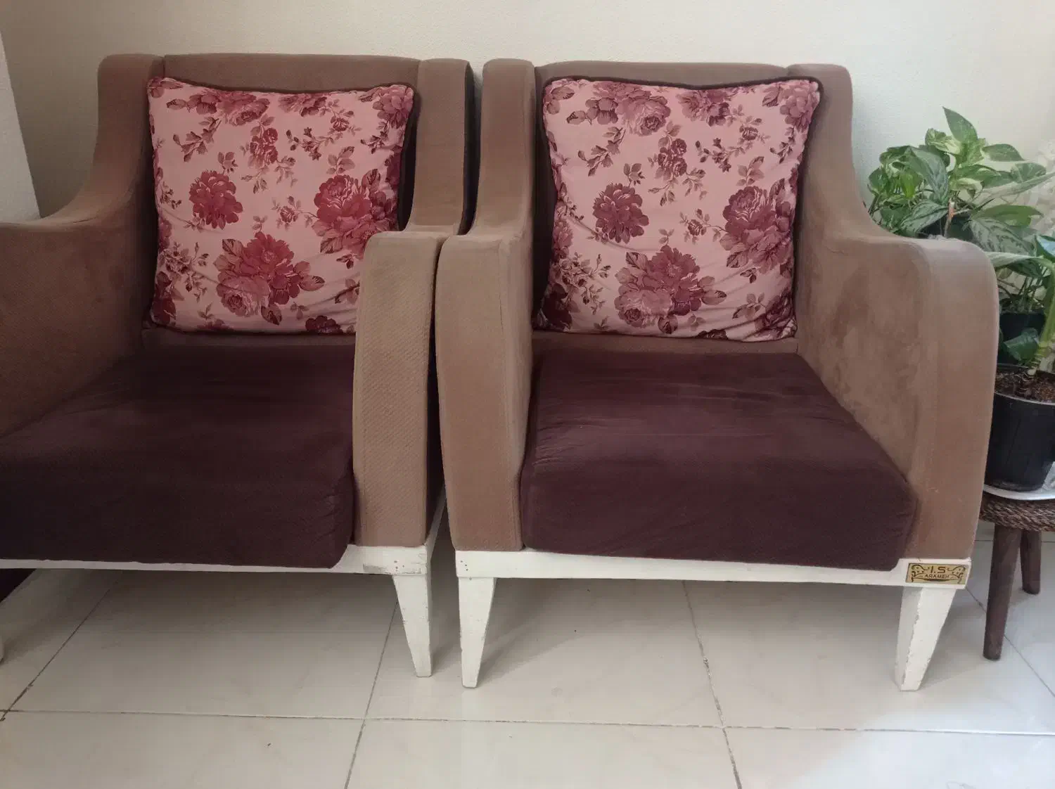 مبلمان|مبلمان خانگی و میز عسلی|شاهین‌شهر, طالقانی|دیوار