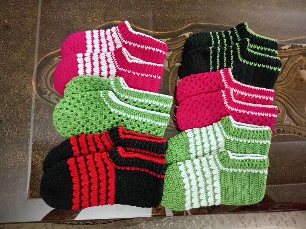 پاپوش دست بافت|لباس|اصفهان, رزمندگان|دیوار