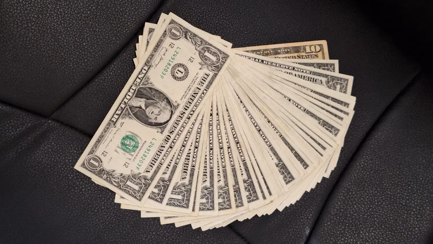 کلکسیون اسکناس|کلکسیون سکه، تمبر، اسکناس|کاشان, باهنر|دیوار