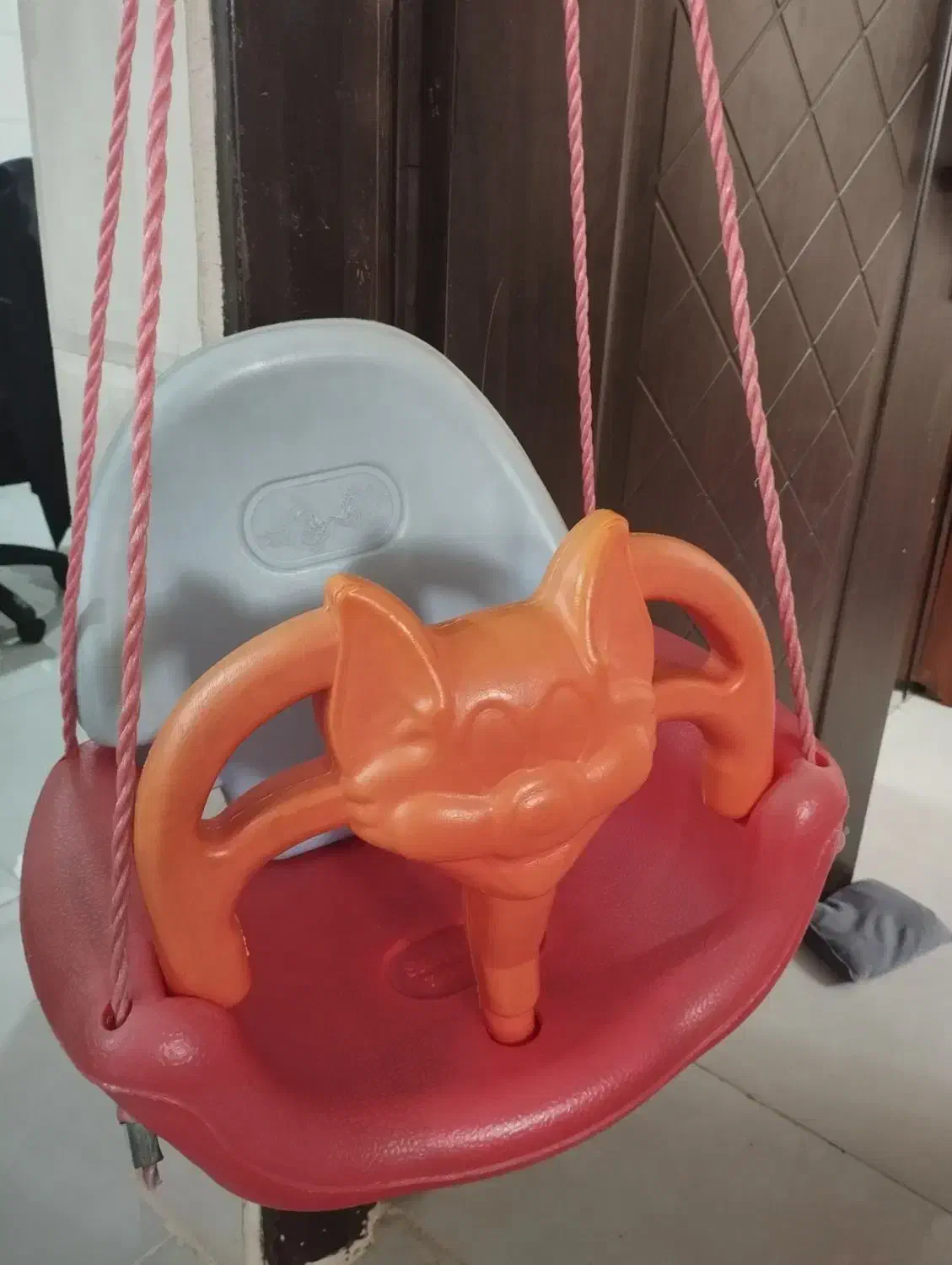 تاب بچه|اسباب‌بازی بچه|هشتگرد, قاسم آباد بزرگ|دیوار