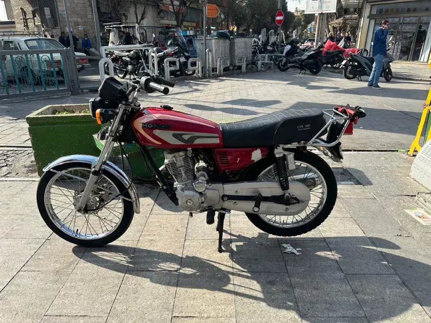 هوندا ۱۵۰ استارتی ۵ دنده سیوان kld click|موتورسیکلت|تهران, شوش (باغ آذری)|دیوار