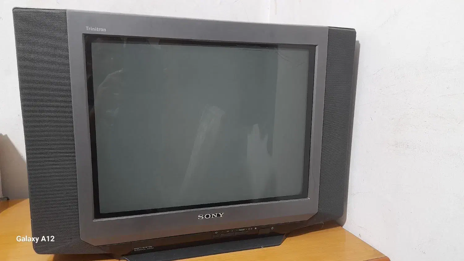 تلویزیون رنگی ۲۱ اینچ سونی|تلویزیون و پروژکتور|رشت, دخانیات|دیوار