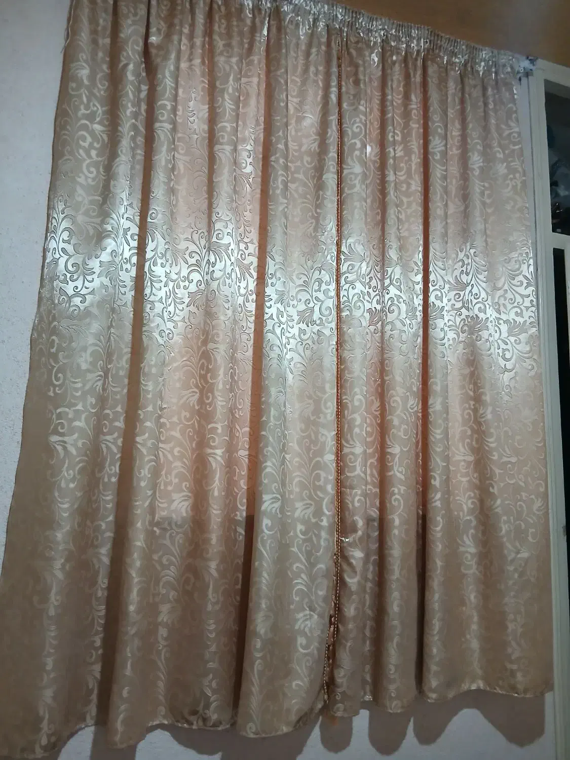 ۳ عددپرده تور وساتن و حریر|پرده، رانر، رومیزی|سنندج, |دیوار