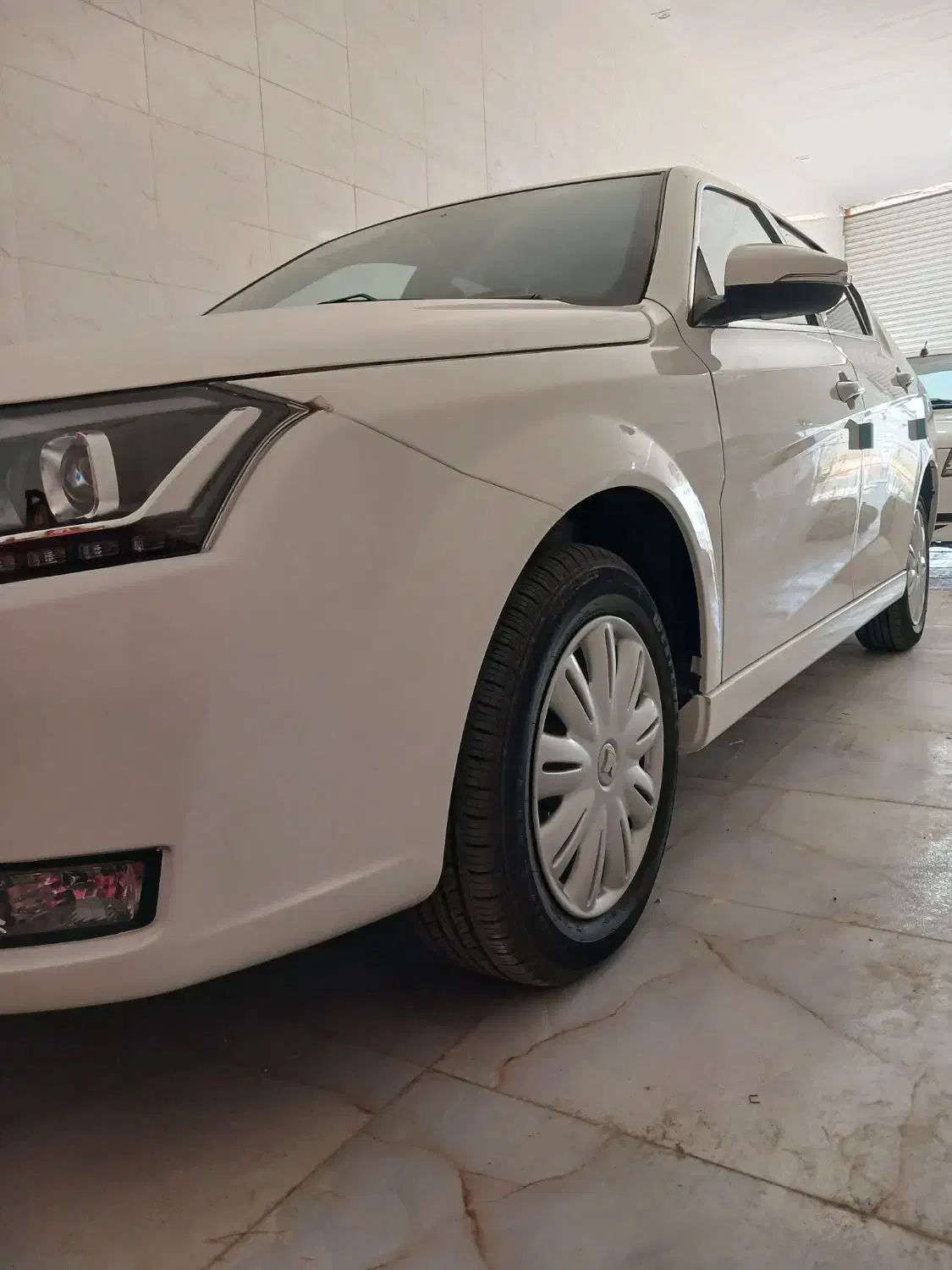 دنا پلاس ۵دنده|خودرو سواری و وانت|بروجرد, |دیوار