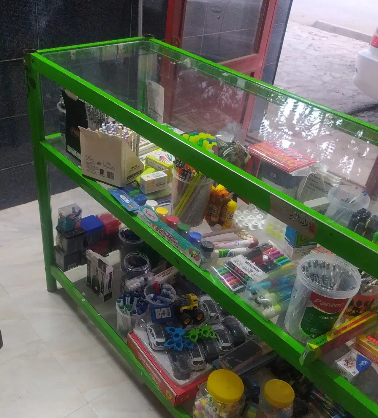 ویترین|فروشگاه و مغازه|کرمانشاه, |دیوار