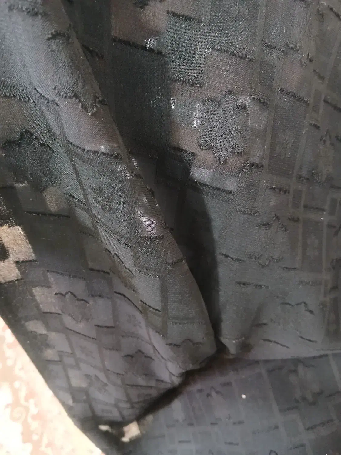 چادر مشکی|لباس|اصفهان, عمان سامانی|دیوار