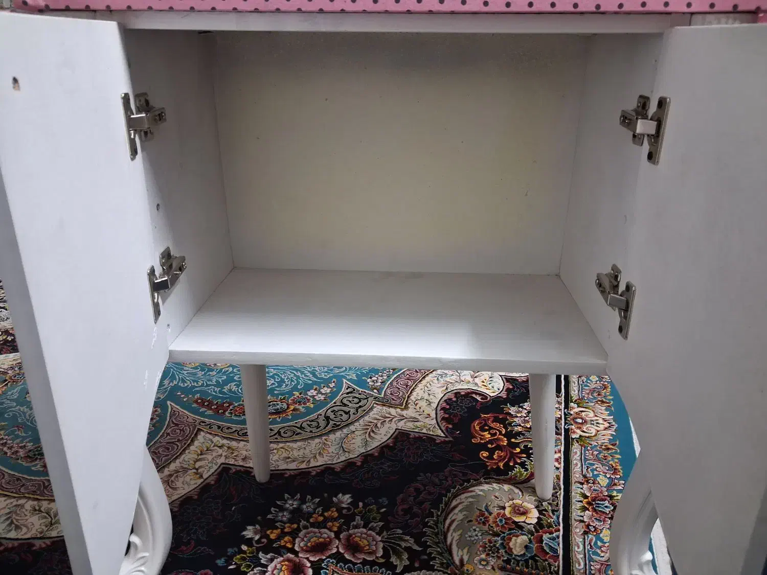 میز اتو|اتو و لوازم اتو|قم, قلعه کامکار|دیوار