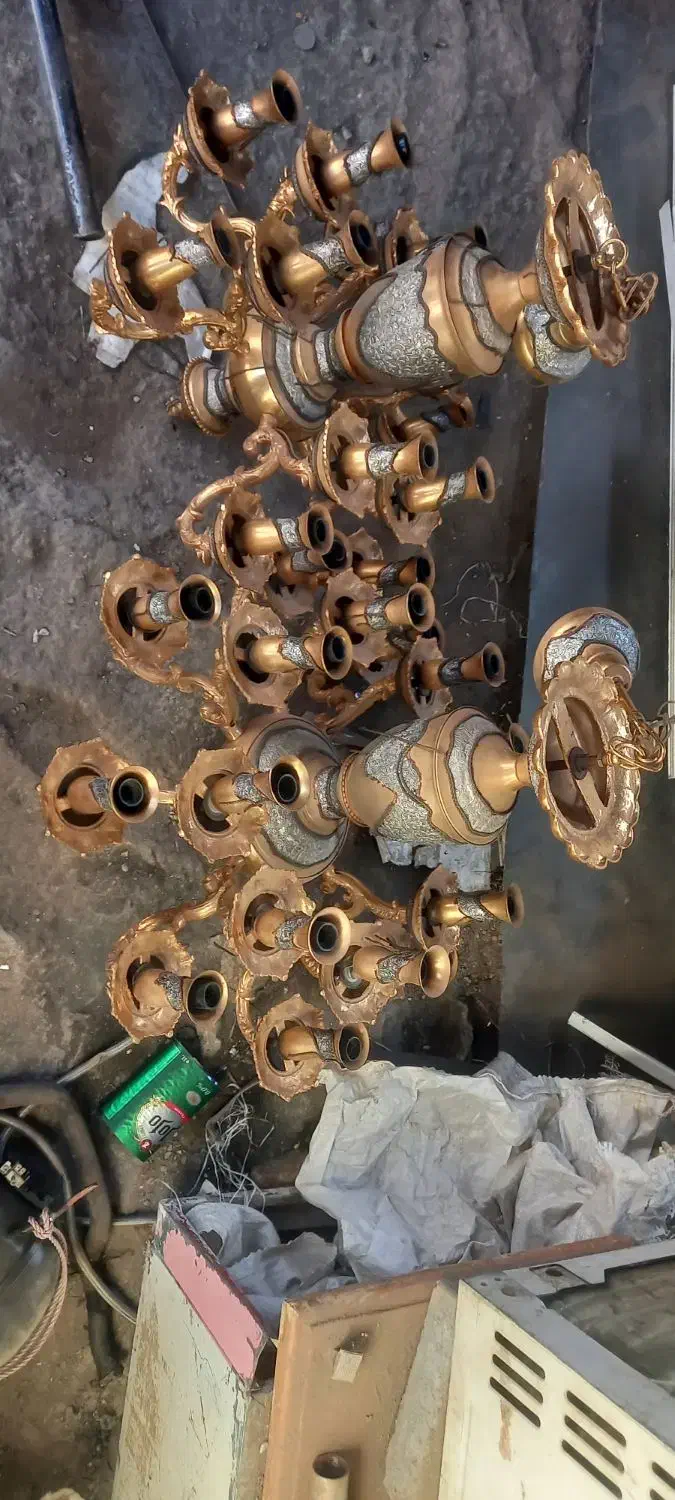 انواع لوستر اینه شمعدان برنجی ظروف مسی دیگ روحی|لوستر و چراغ آویز|مشهد, کلاهدوز|دیوار