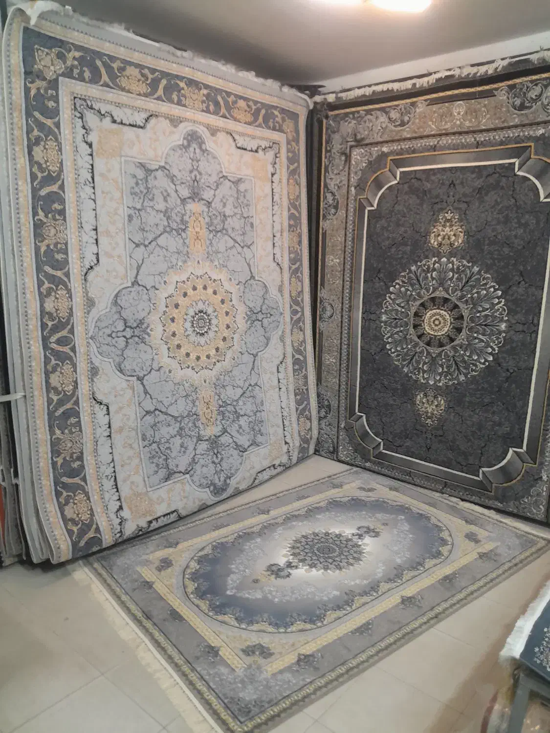 حراج فرشهای سبک قیمت ۱۲متری ۹متری ۶متری|فرش|اصفهان, مصلی|دیوار