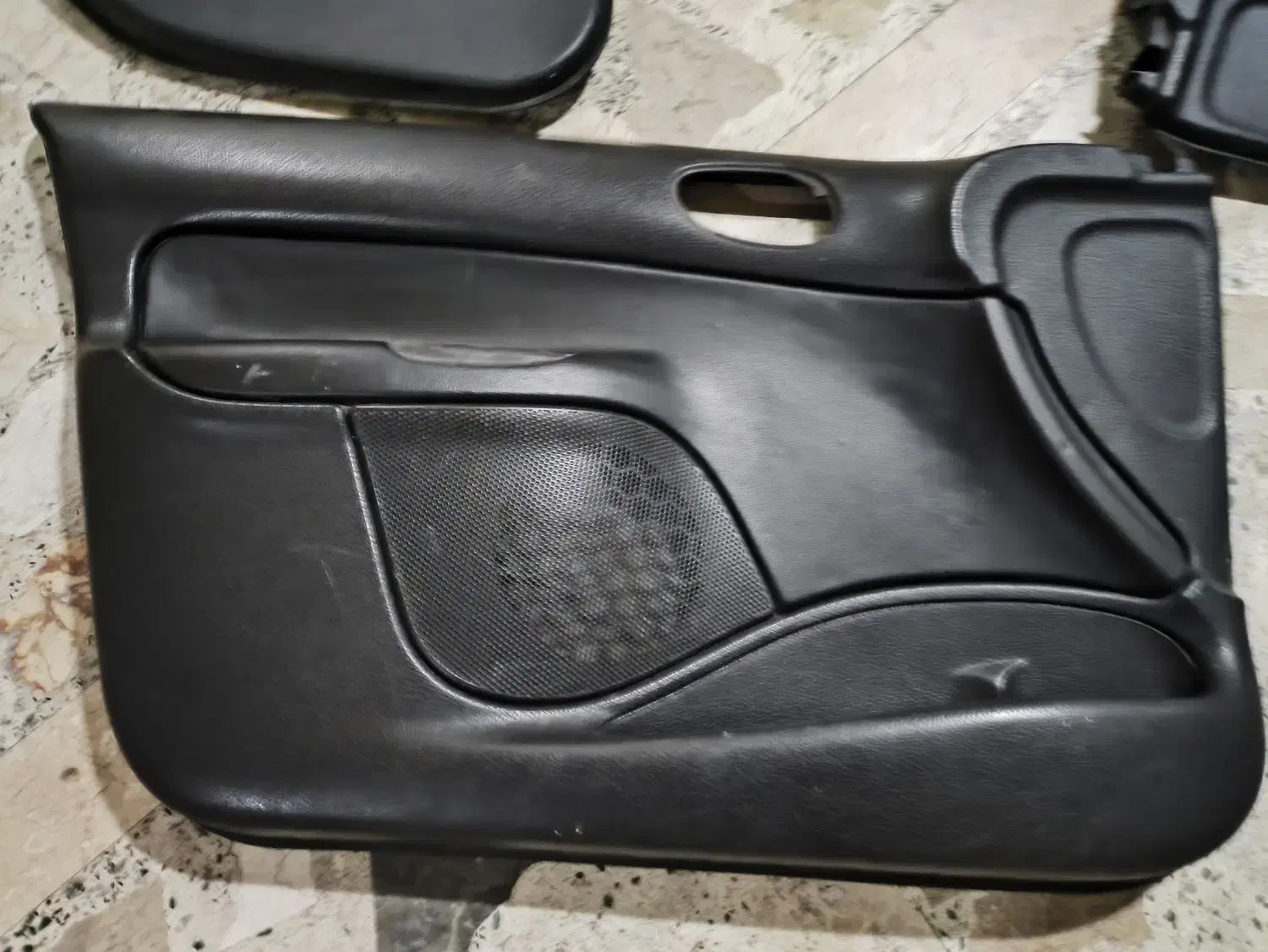 رودری و چراغ جلو 206|قطعات یدکی و لوازم جانبی|رشت, آب و برق|دیوار