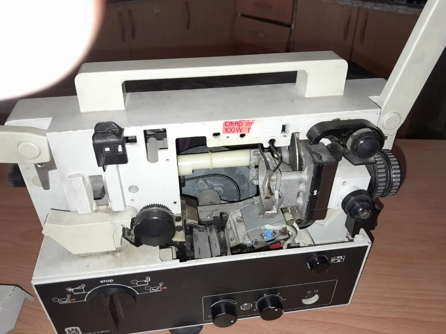 پروژکتورسوپر۸ناطق|تلویزیون و پروژکتور|شاهین‌شهر, عطار|دیوار