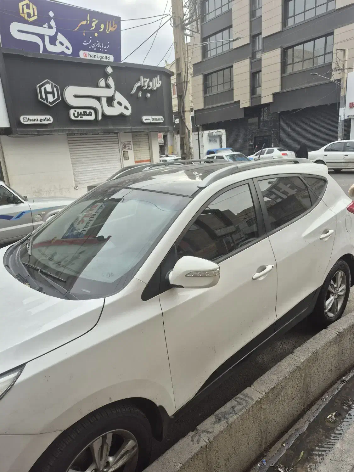 هیوندا توسان ۲۰۱۴ بی رنگ|خودرو سواری و وانت|مشکین‌دشت, |دیوار