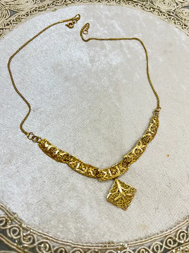 گردنبند|جواهرات|ساوه, |دیوار