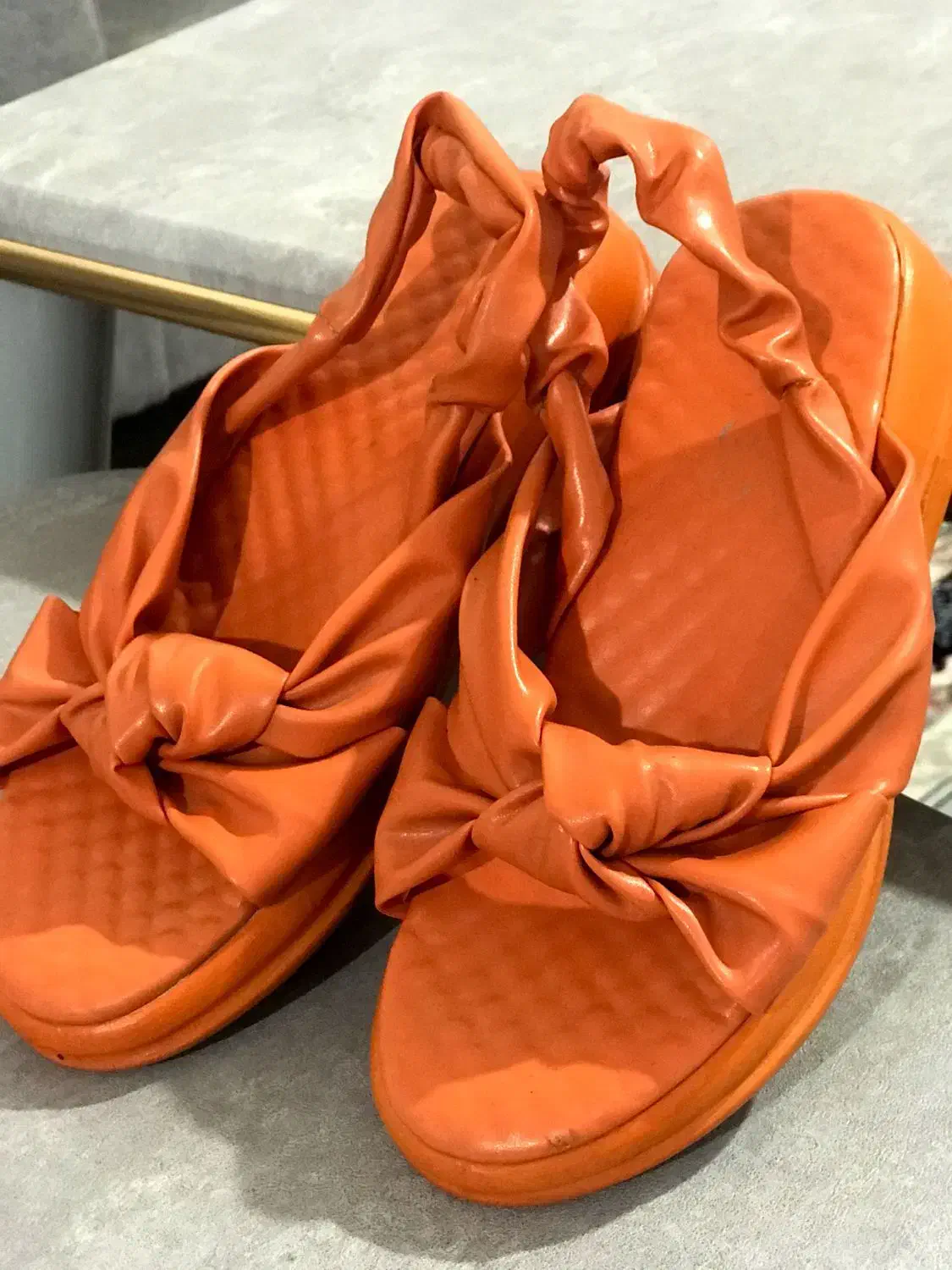 صندل شیک|کیف، کفش، کمربند|رامهرمز, |دیوار