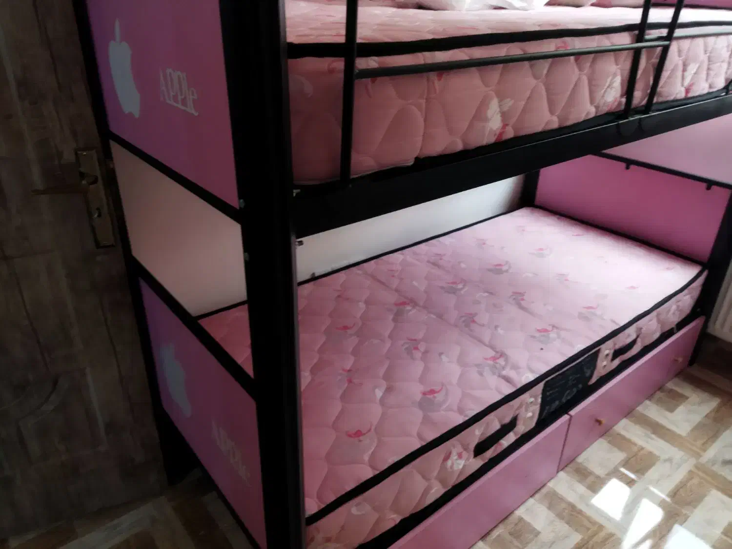 تخت|تشک تختخواب|تهران, کوثر|دیوار