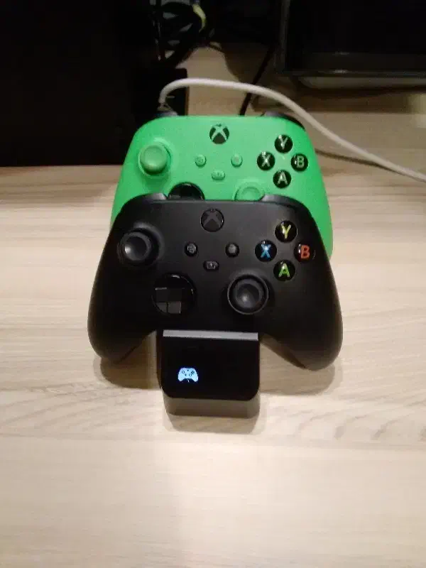 ایکس باکس در حد نو با دودسته و بازی|کنسول، بازی ویدئویی و آنلاین|رشت, گلزاران|دیوار