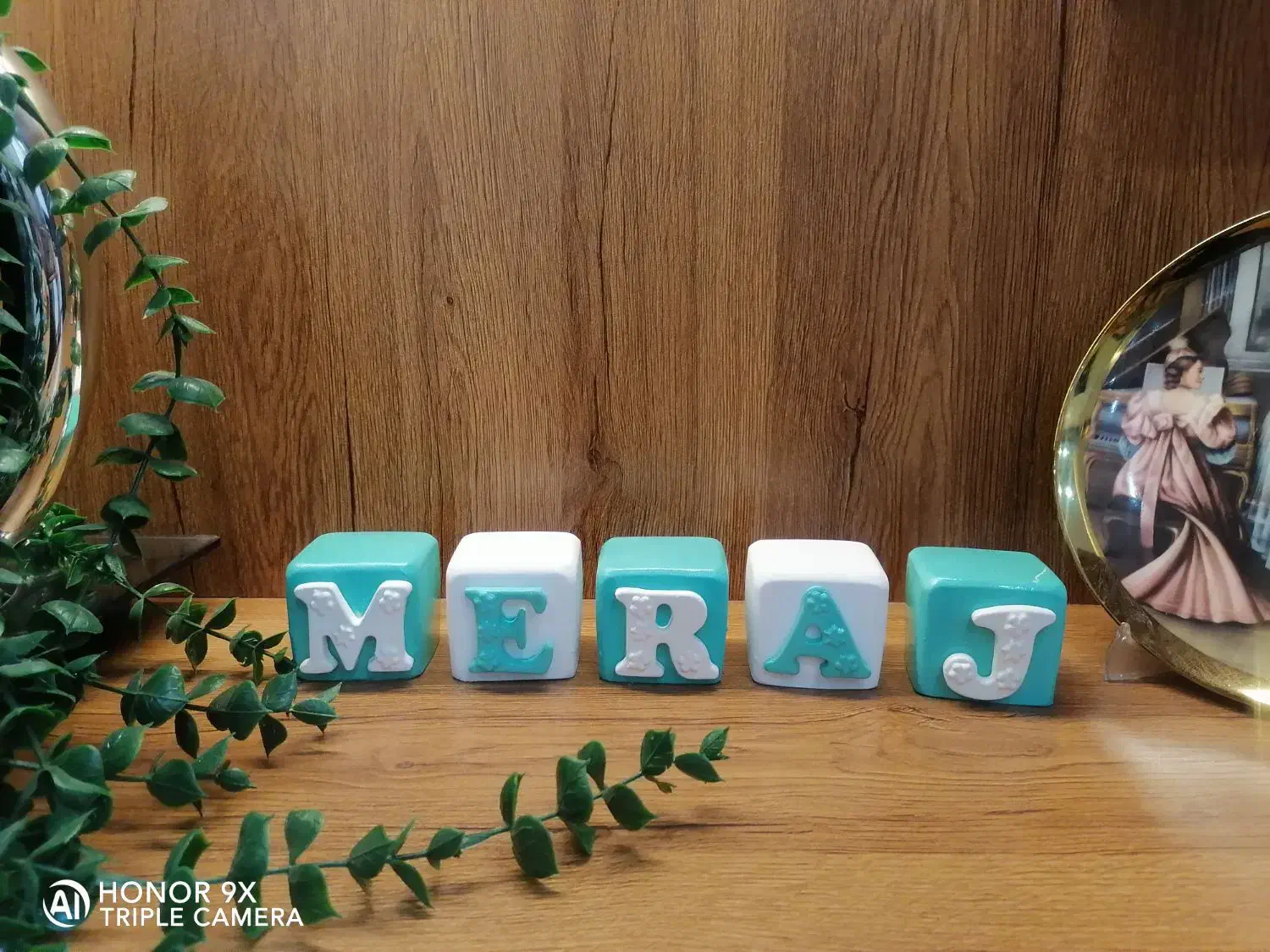 گیفت واستنداسم تابلو اتاق کودک وبزرگسال|صنایع دستی و سایر لوازم تزئینی|تربتحیدریه, بهزیستی|دیوار