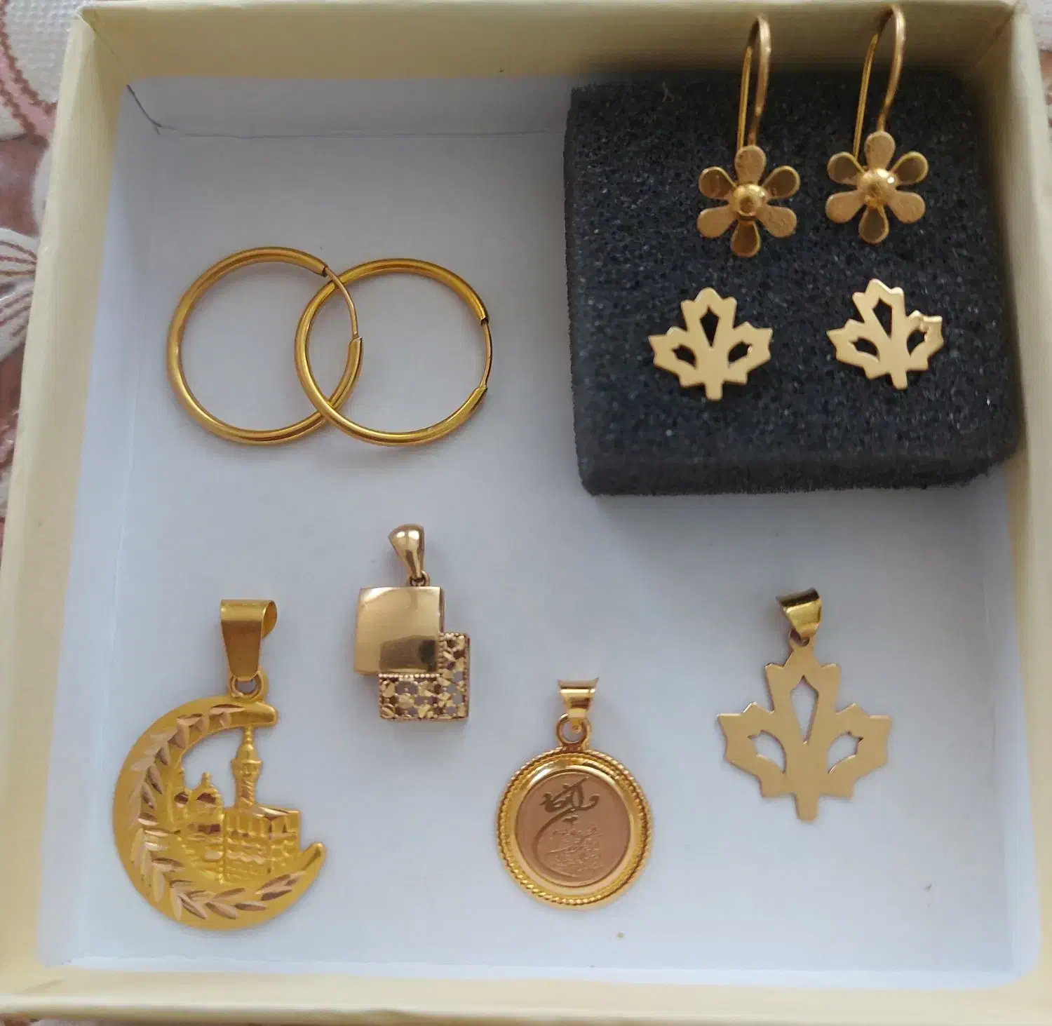 طلا|جواهرات|بروجرد, |دیوار