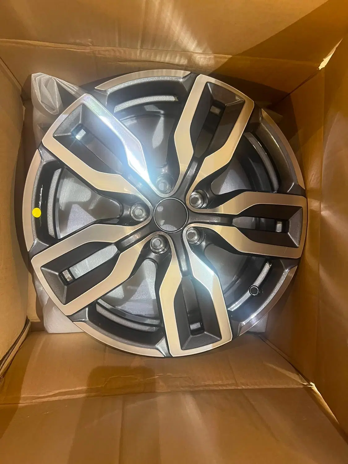 رینگ آلومینیوم اریجینال Mvm x55|قطعات یدکی و لوازم جانبی|تهران, کاشانک|دیوار