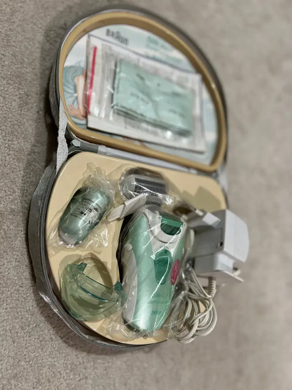 اپلیدی اصل براون|آرایشی، بهداشتی، درمانی|بندر انزلی, دهکده ساحلی|دیوار