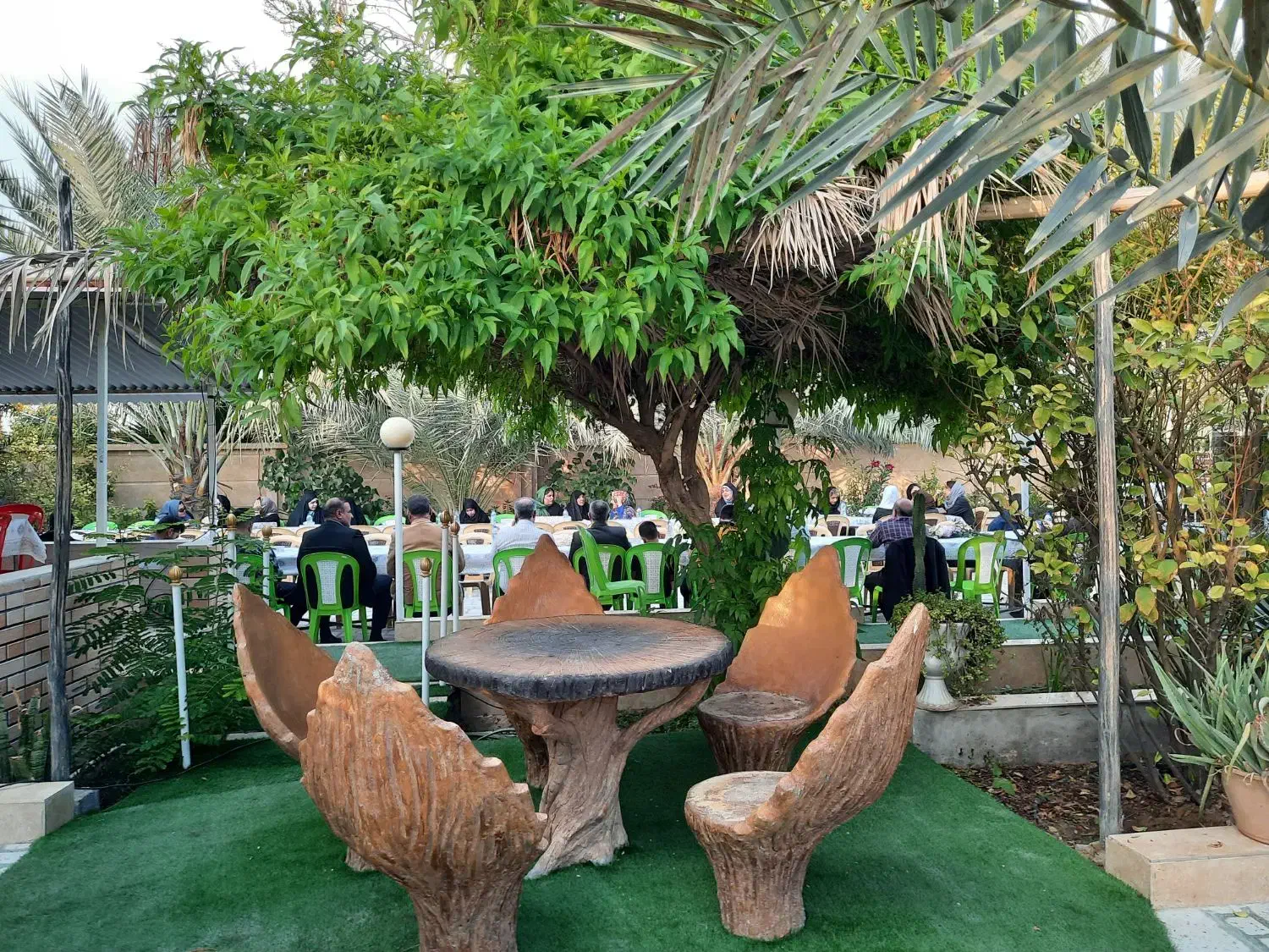 خونه مبله  ماشین رو با تمامیه امکانات|اجارهٔ کوتاهمدت آپارتمان و سوئیت|برازجان, |دیوار