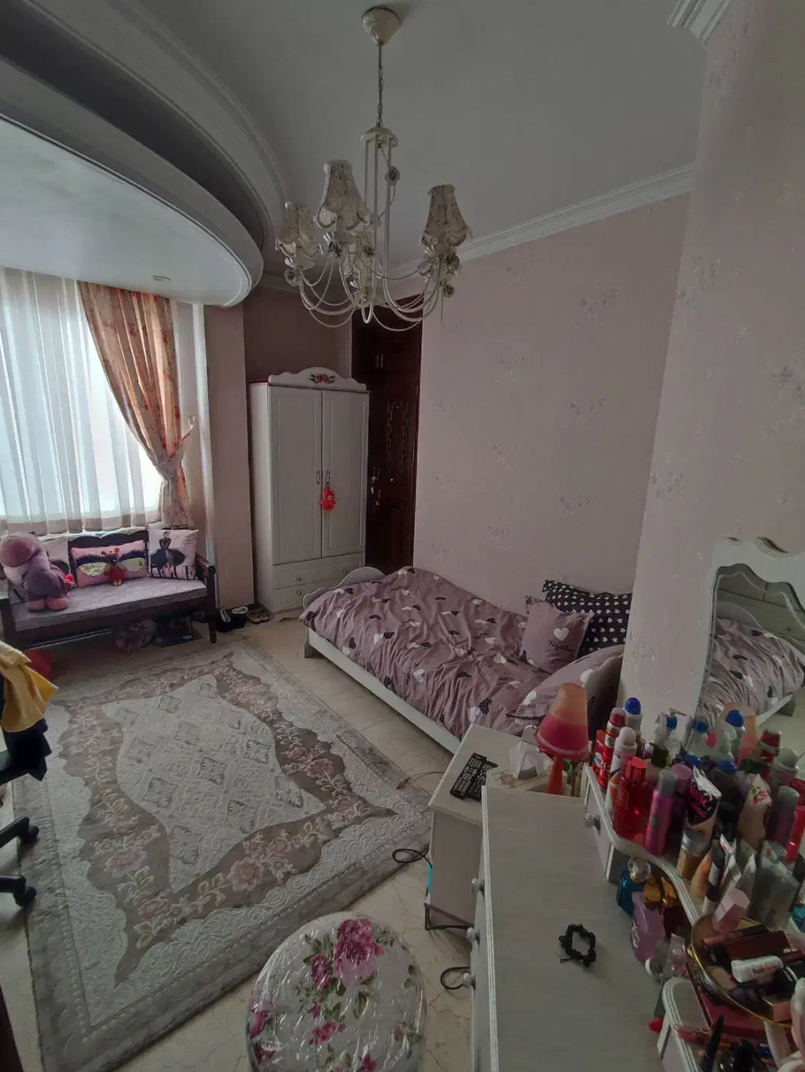 ۲۰۰ متر/جعفربای/تک واحدی/فلکه اول تهرانپارس