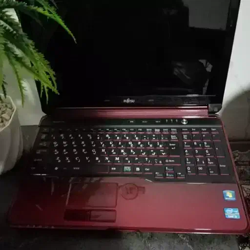 لپتاپ فوجیتسو مناسب کارهای روزمره ودانش آموزی و...|رایانه همراه|راور, |دیوار