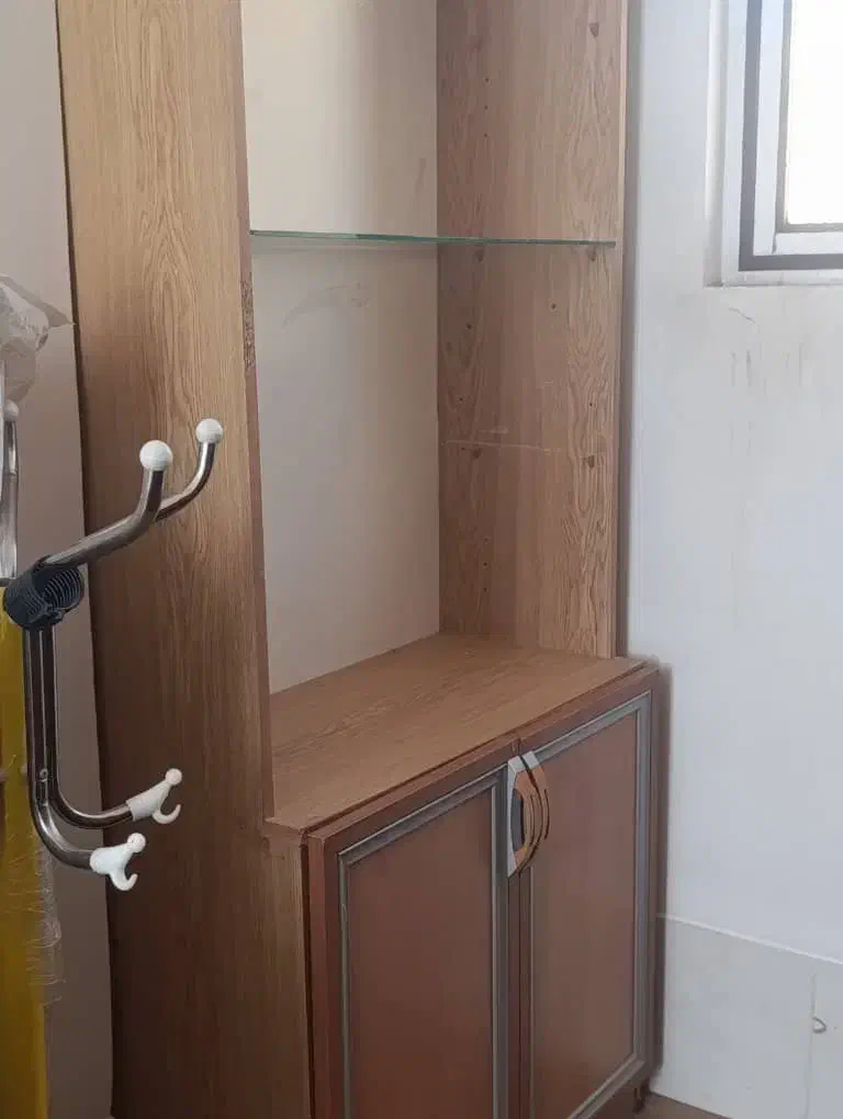 کتابخانه|کتابخانه، شلف، قفسههای دیواری|شهرکرد, |دیوار