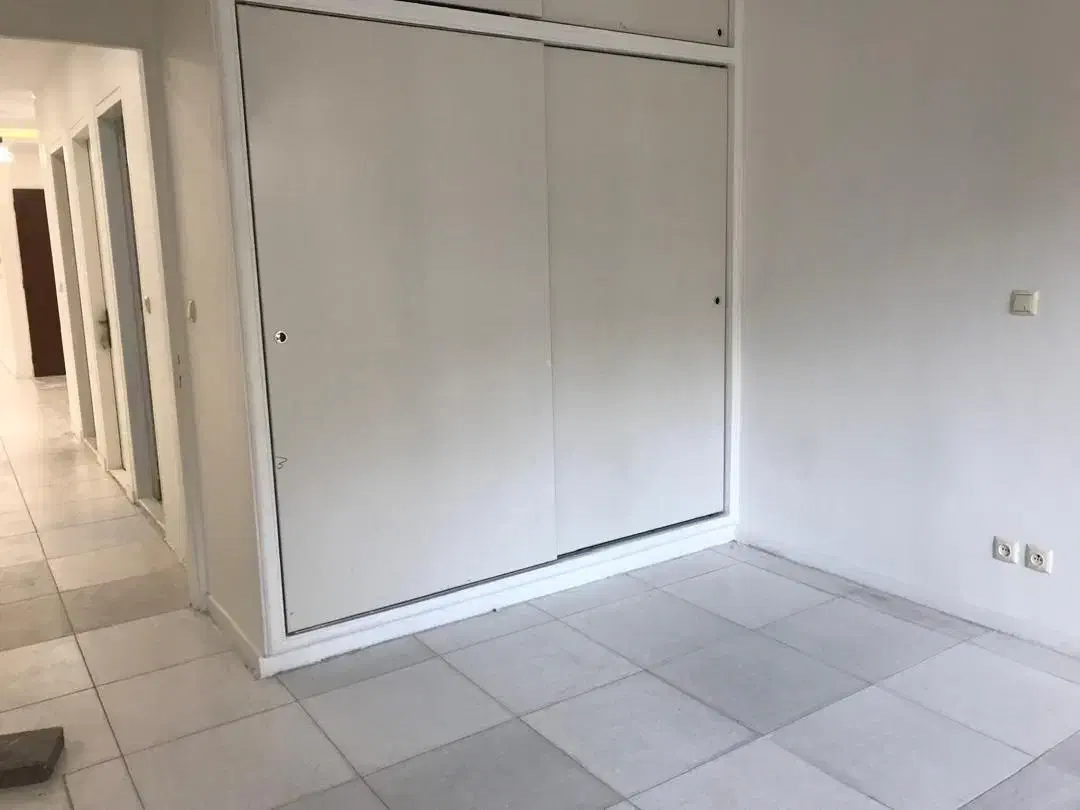 اجاره واحد ۱۴۵ متری خیابان ایران