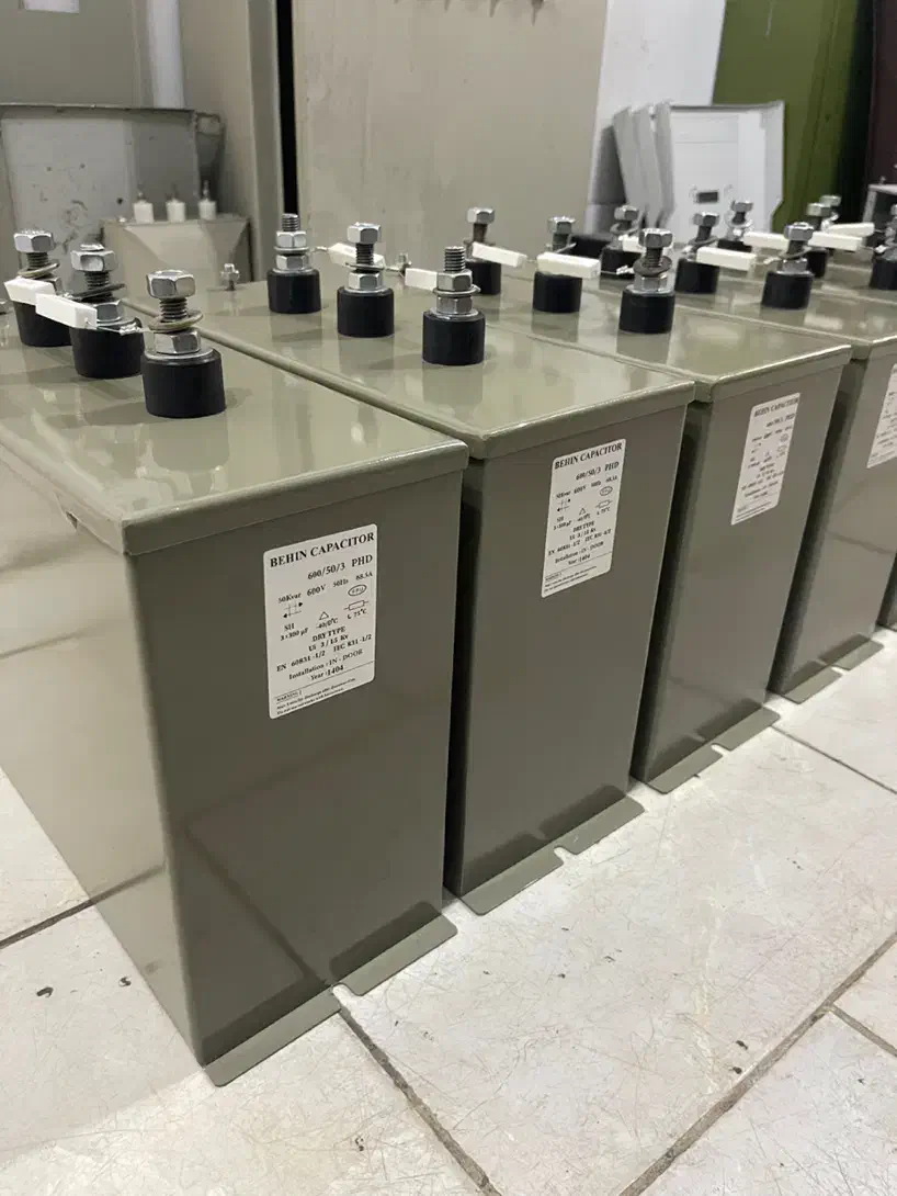 تعمیر انواع خازن با ۲ سال گارانتی معتبر|خدمات پیشه و مهارت|اصفهان, باغ دریاچه|دیوار