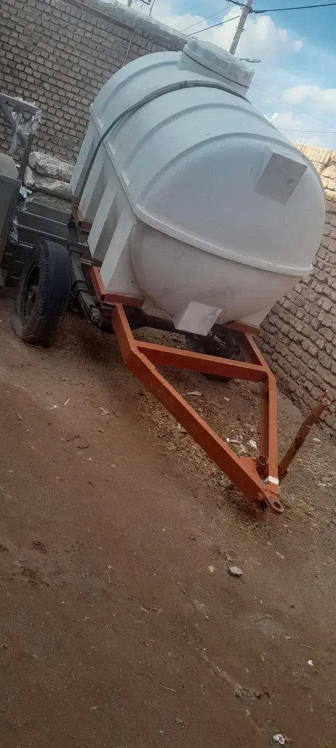 تانکر اب پلاستیکی|ماشین‌آلات صنعتی|میان جلگه, |دیوار