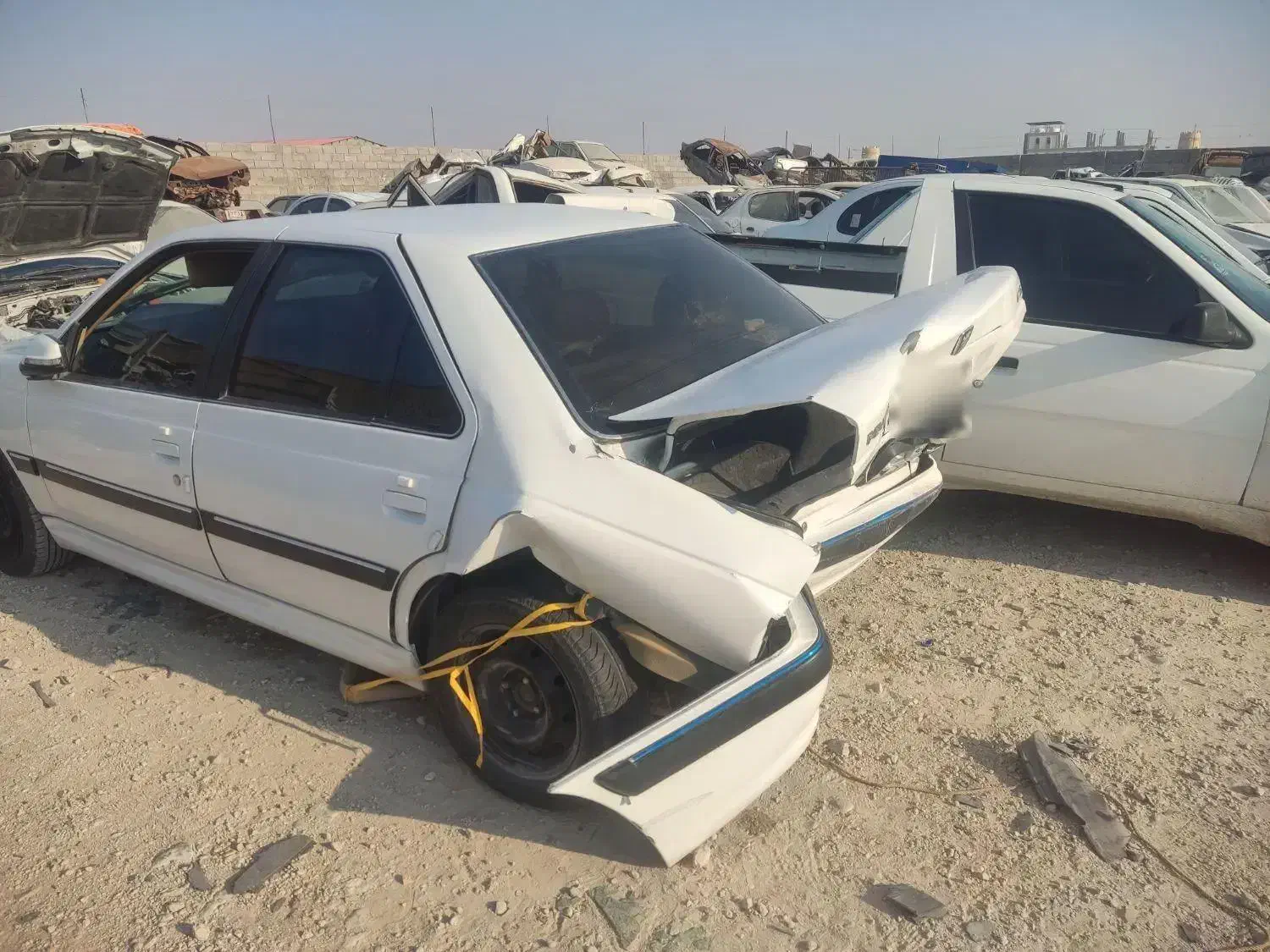 پژو پارس تصادفی ۱۴۰۱|خودرو سواری و وانت|لامرد, |دیوار