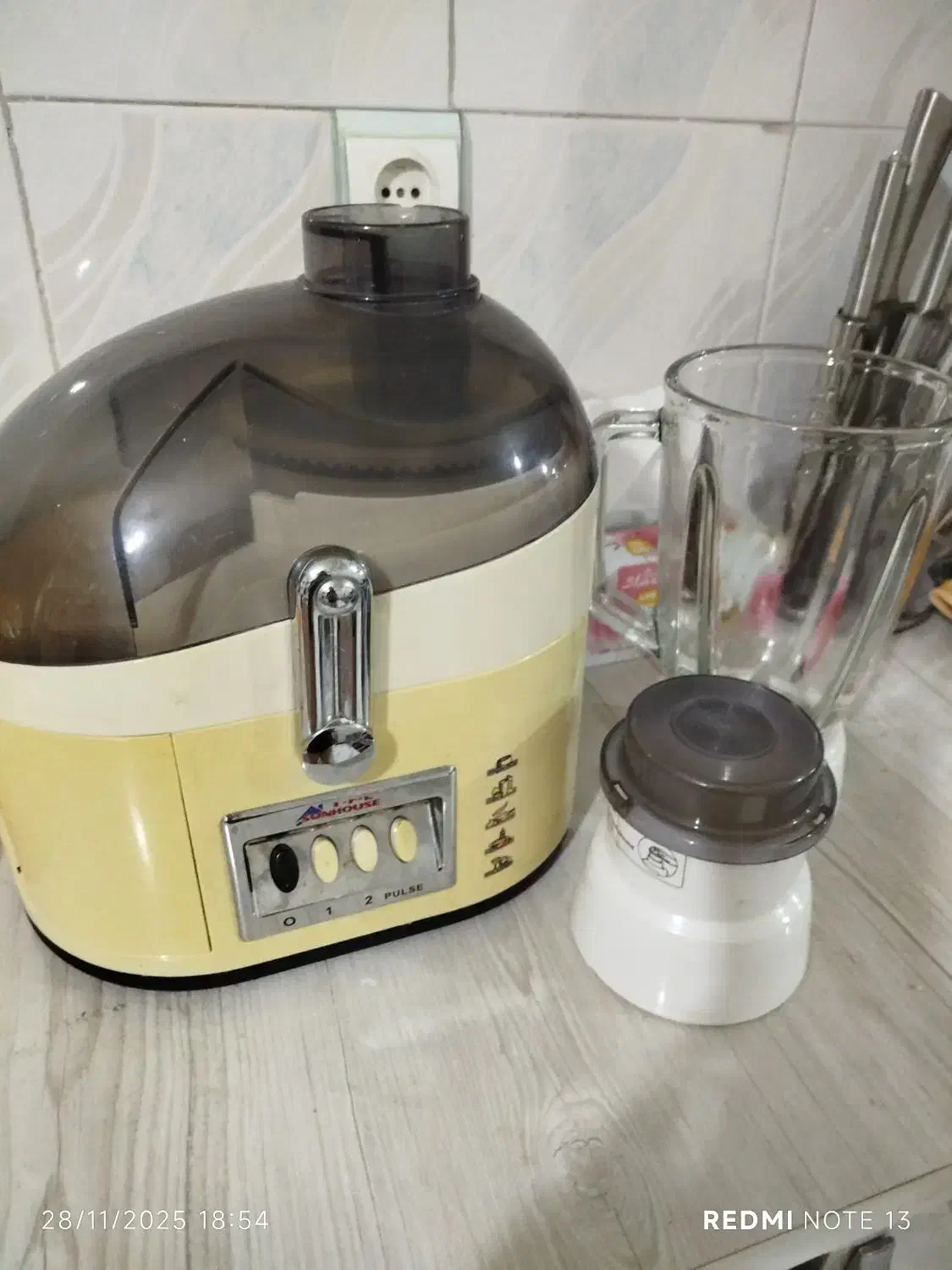 آبمیوه‌ گیری سه‌ کاره|آبمیوه‌گیر و آب‌مرکبات‌گیر|مشکین‌دشت, |دیوار