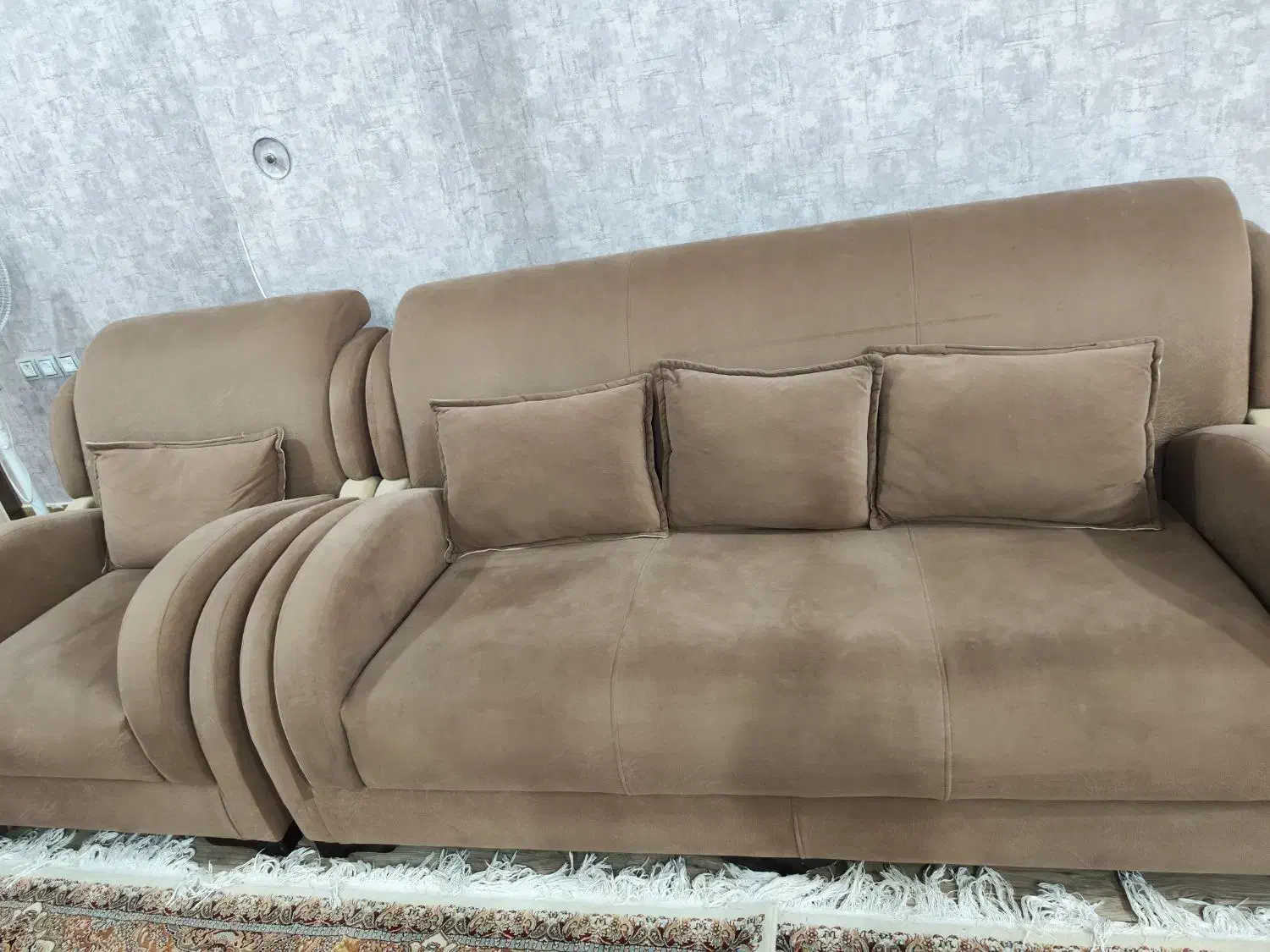 مبلمان راحتی|مبلمان خانگی و میز عسلی|دوگنبدان, |دیوار