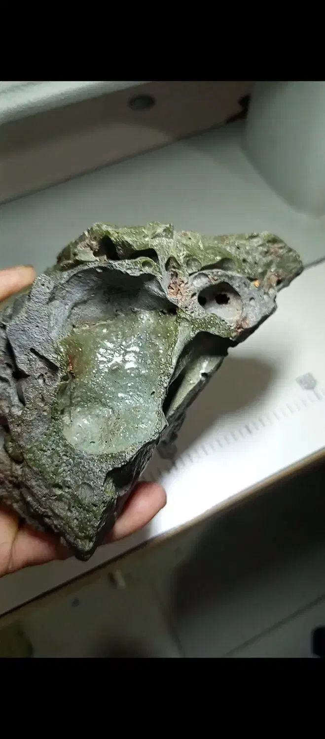 شهاب سنگ|جواهرات|قائم‌شهر, |دیوار