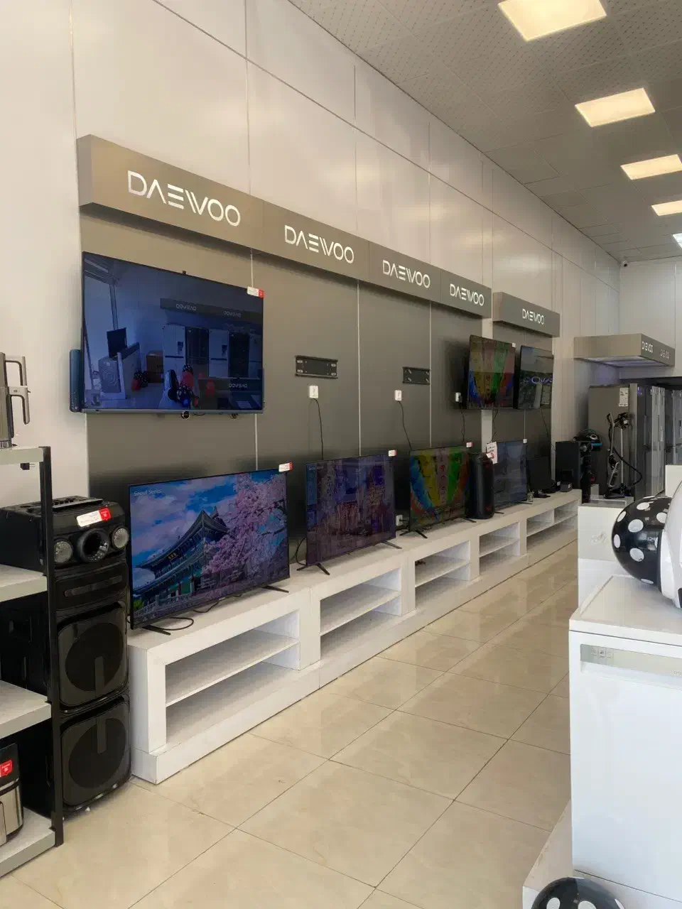 فروشگاه دوو ایذه|تلویزیون و پروژکتور|باغ ملک, |دیوار