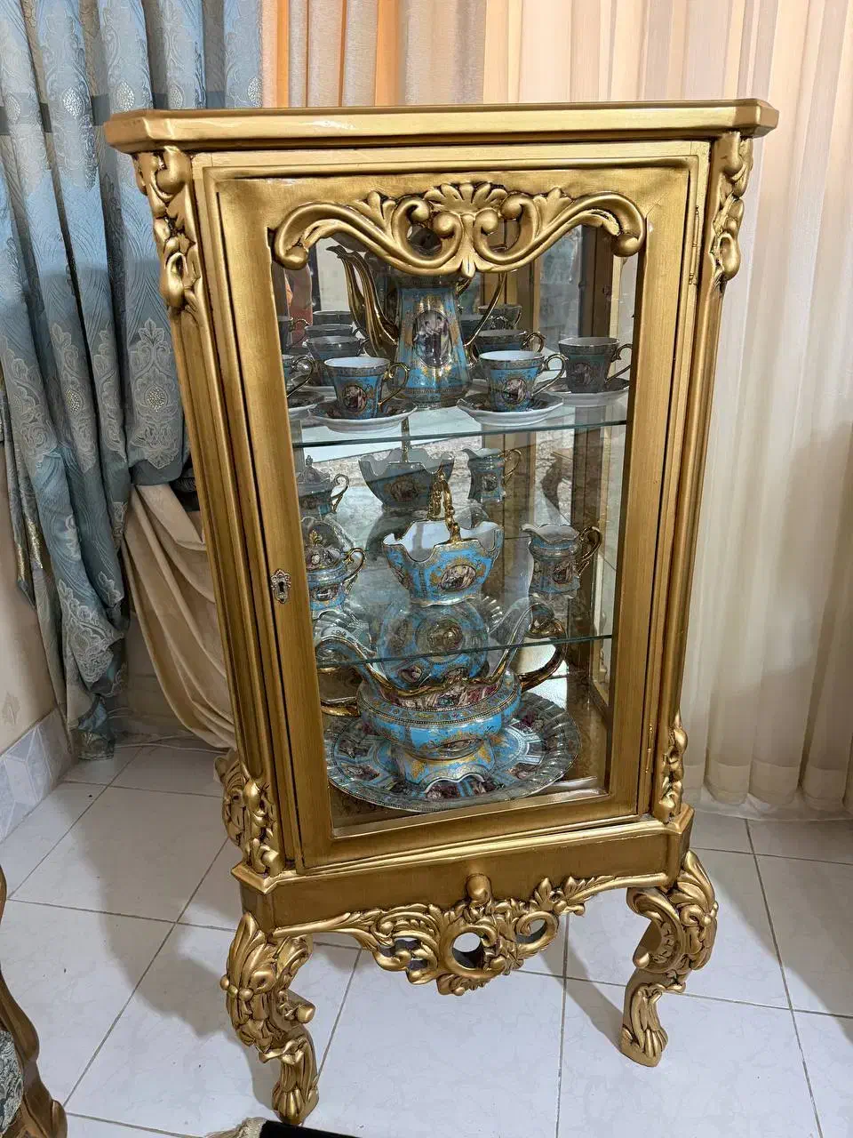 بوفه|بوفه، ویترین، کنسول|تربتحیدریه, مظفریه|دیوار