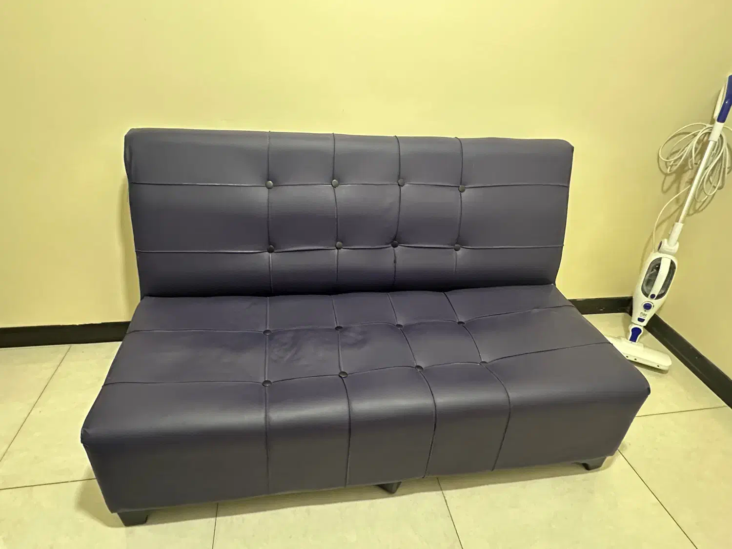کاناپه مشتری تخت مژه صندلی استاد کار چرخ دار|آرایشگاه و سالن‌های زیبایی|تهران, دهم فروردین|دیوار
