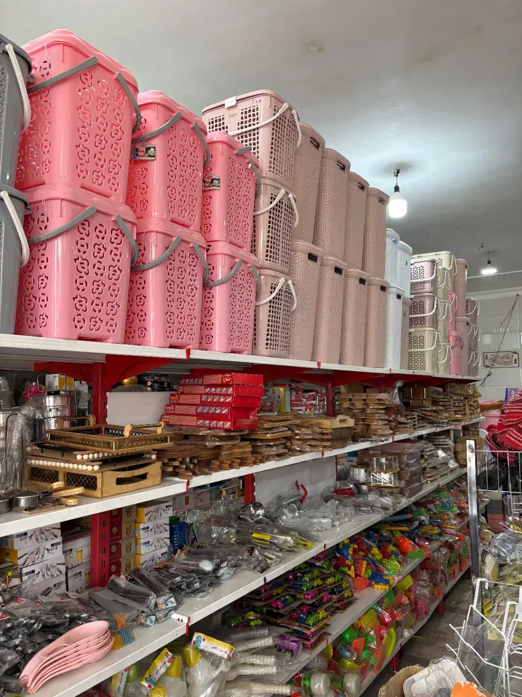 لوازم اشپز خانه دنیای پلاستیک|ظروف سرو و پذیرایی|یزد, |دیوار