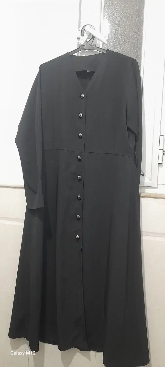 مانتو مشکی|لباس|قم, امامزاده ابراهیم|دیوار