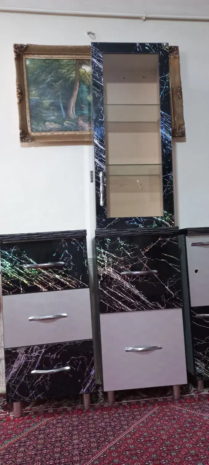 دکور سالن زیبایی|آرایشگاه و سالن‌های زیبایی|زنجان, |دیوار