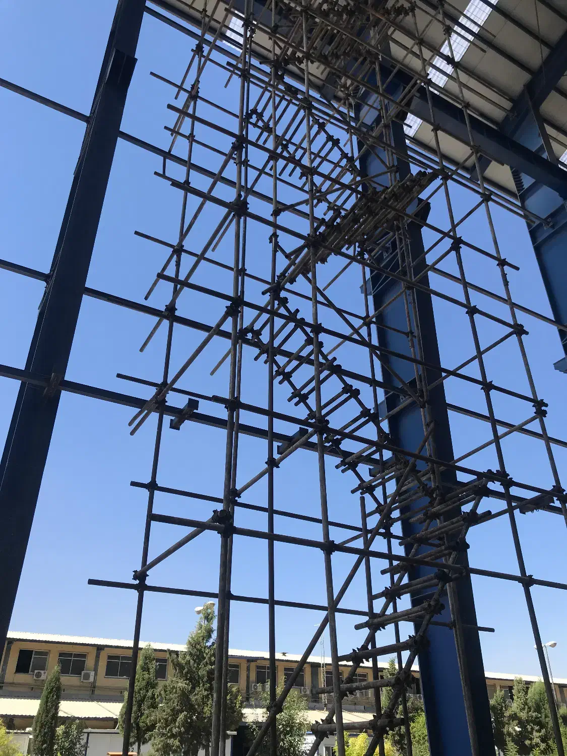 داربست سرو -ایمن و تضمینی در اسرع وقت|مصالح و تجهیزات ساختمان|شیراز, انجیره|دیوار