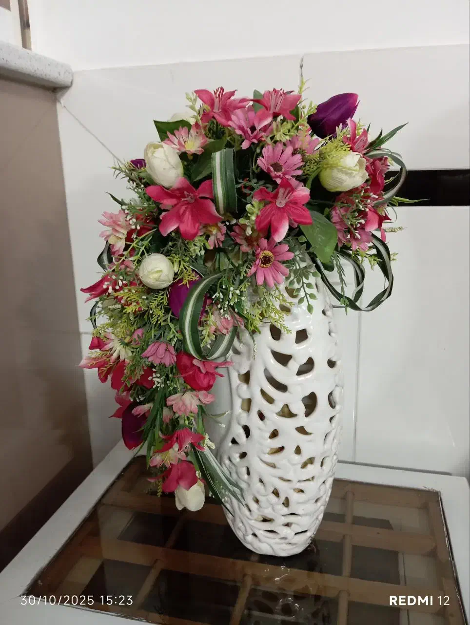 گل باگلدان|گل مصنوعی|زابل, |دیوار