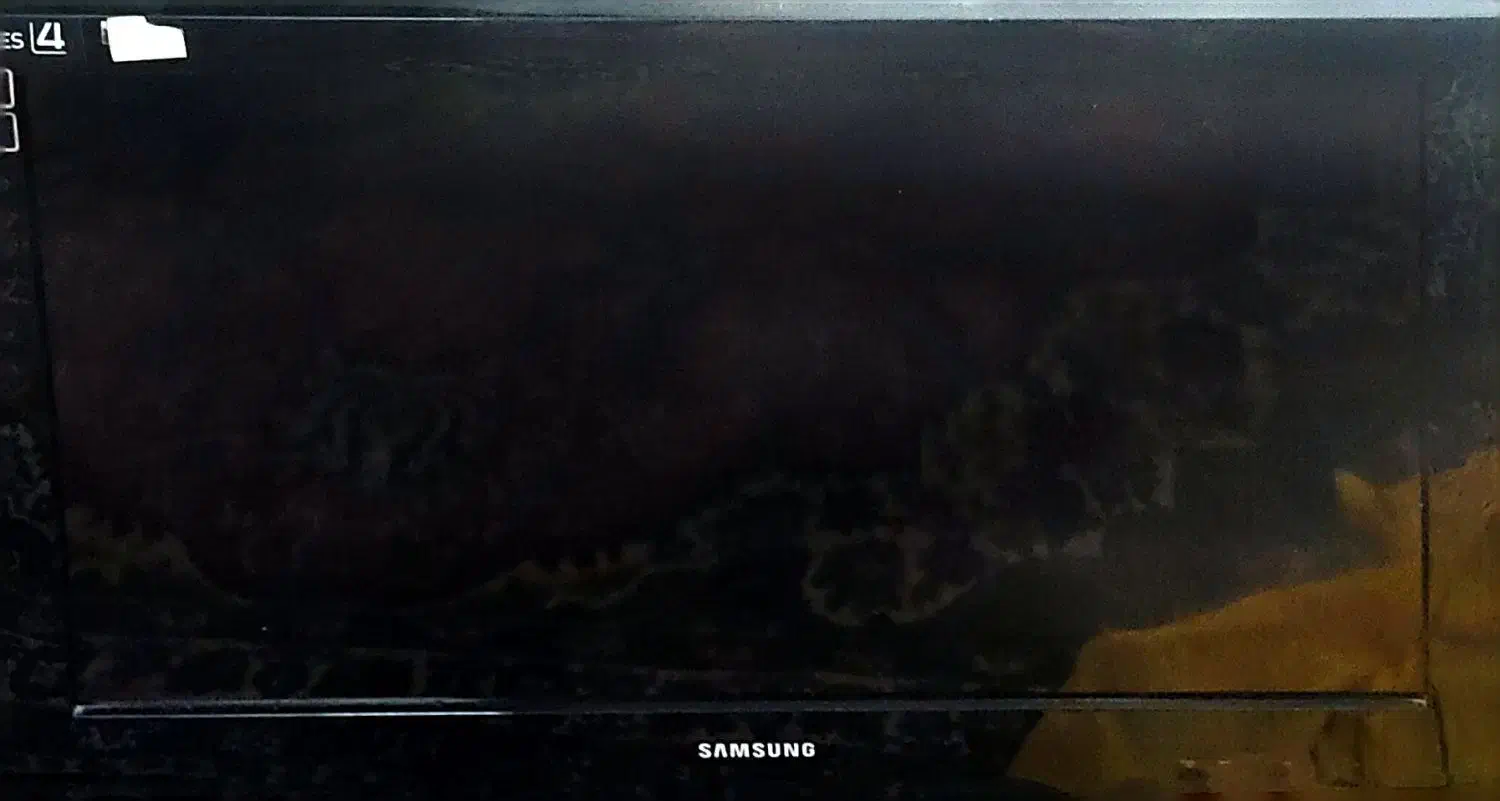 تلویزیون ال‌سی‌دی|تلویزیون و پروژکتور|گلبهار, شهر جدید گلبهار|دیوار