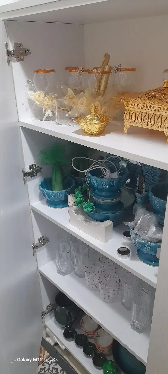 فروش کمد و کتابخانه|کتابخانه، شلف، قفسه‌های دیواری|قم, پردیسان|دیوار