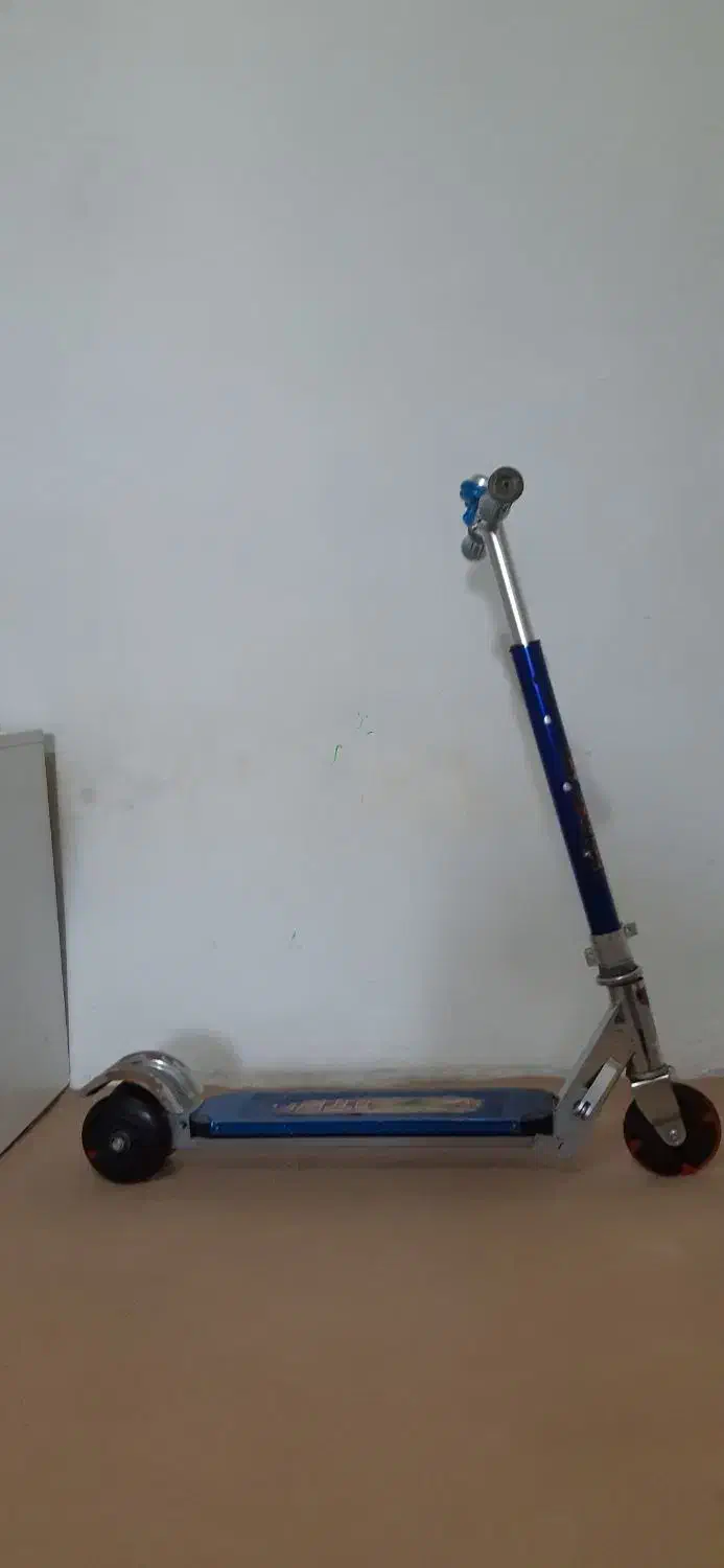 اسکوتر|دوچرخه، اسکیت، اسکوتر|سنندج, |دیوار